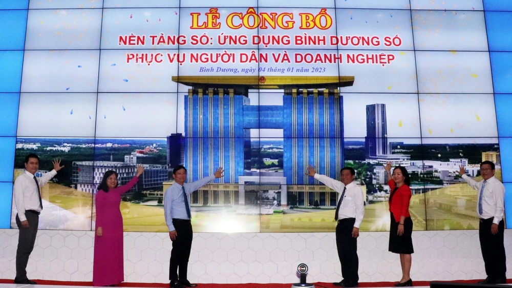 Lãnh đạo tỉnh Bình Dương cho ra mắt App "Bình Dương số".