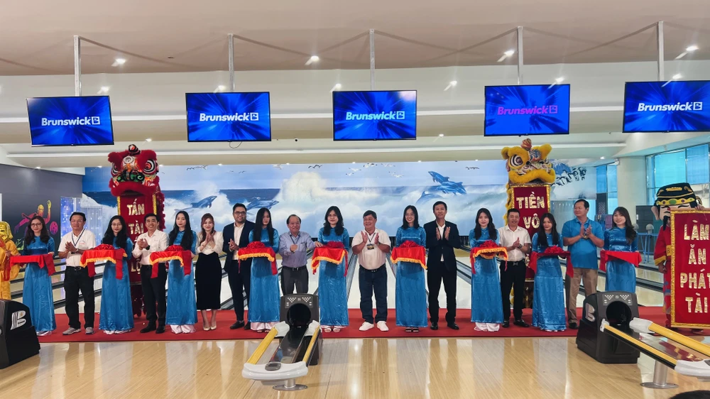 Trung tâm SV Bowling tại Nhà văn hoá sinh viên ( Đại học Quốc gia TP HCM) chính thức đi vào hoạt động. Ảnh: LÊ ÁNH