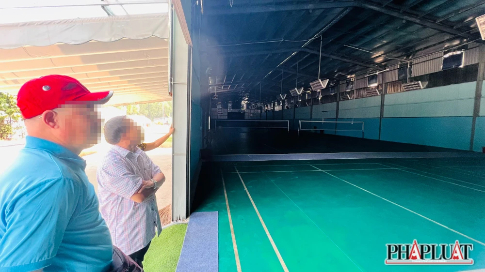 Công trình nhà xưởng rộng hơn 1.000 m2 được xây dựng kiên cố và đã hoàn thiện, nằm ngay mặt tiền đường Nguyễn Thị Minh Khai, khu phố Hòa Lân 1, phường Thuận Giao.