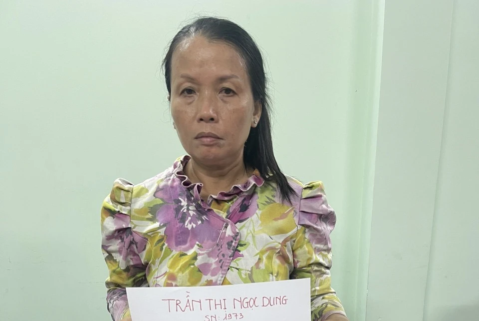 Dung đã chiếm đoạt của nhiều người già với số tiền hơn 400 triệu đồng. Ảnh: CACC Dung đã chiếm đoạt của nhiều người già với số tiền hơn 400 triệu đồng. Ảnh: CACC