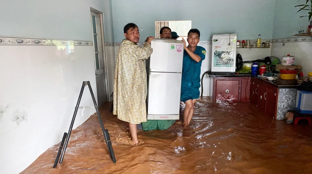 bình phước ngập nặng (2).jpg