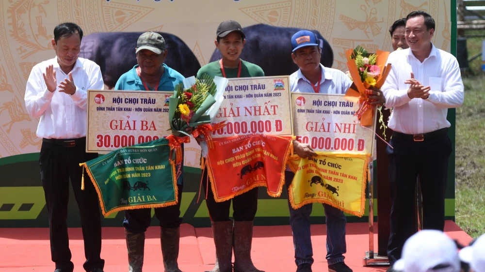 hội chọi trâu (3).jpg