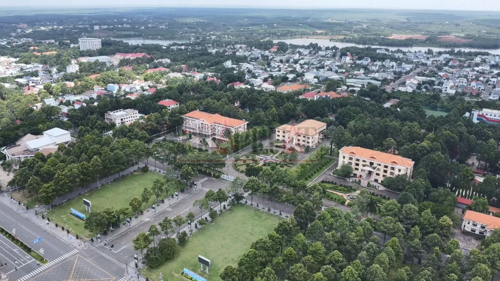 Trung tâm hành chính tỉnh Bình Phước