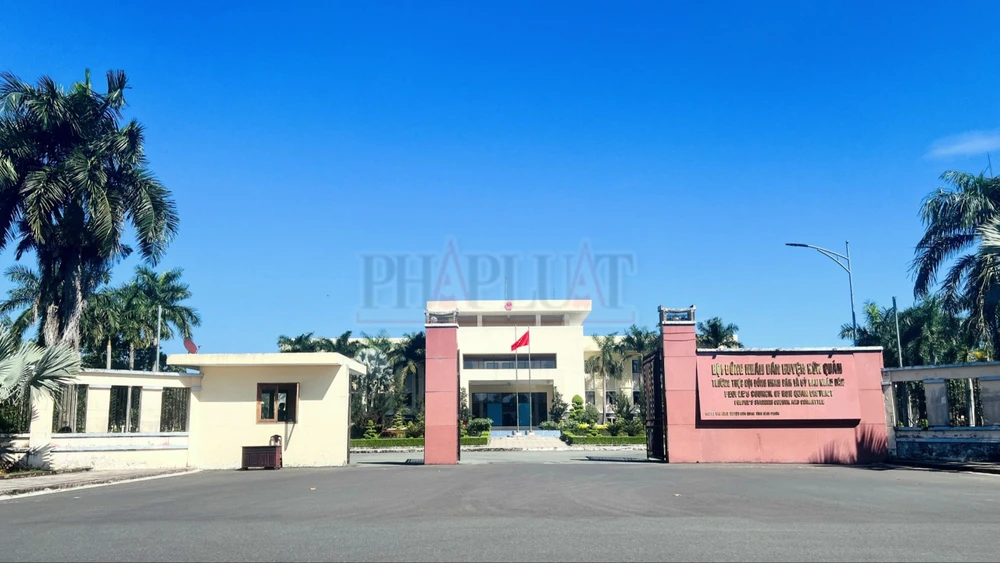 Trung tâm hành chính