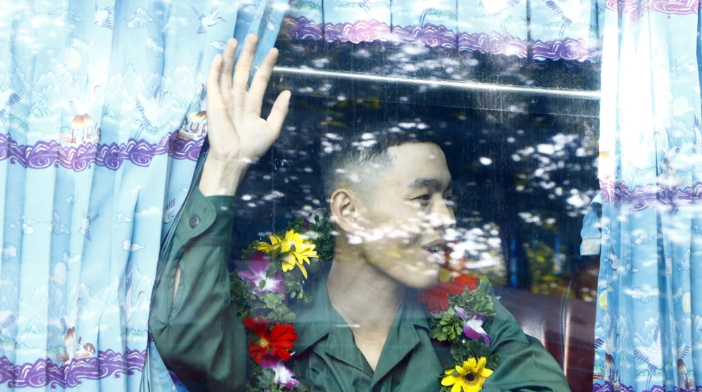 nhập ngũ (10).JPG