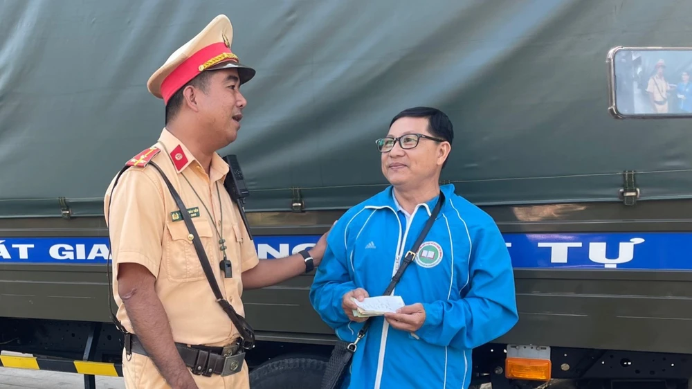 cọc tiền (3).jpg