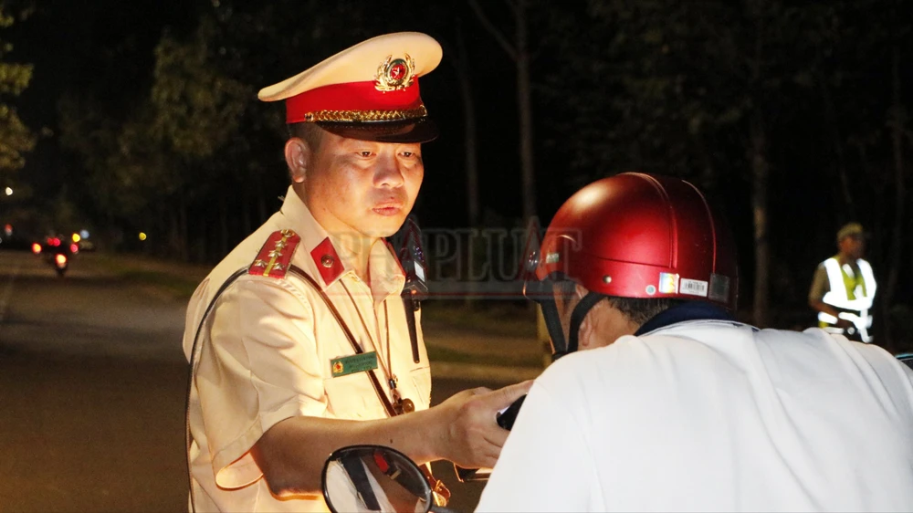 nồn độ cồn (11).JPG