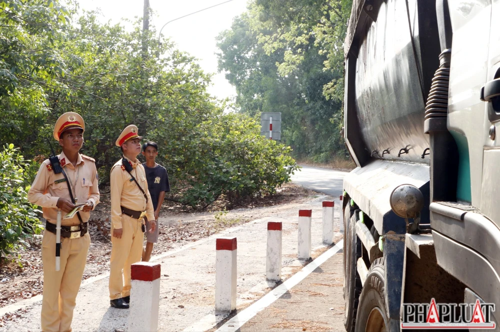 cảnh sát giao thông (9).JPG