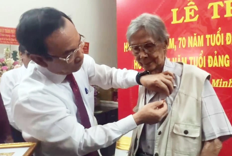 Nguyễn Văn Nên (5).jpg