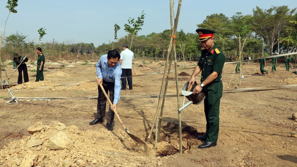 Bình Dương (2).jpg