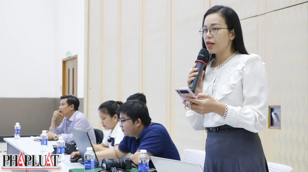 cựu bí thư bến cát (1)..JPG