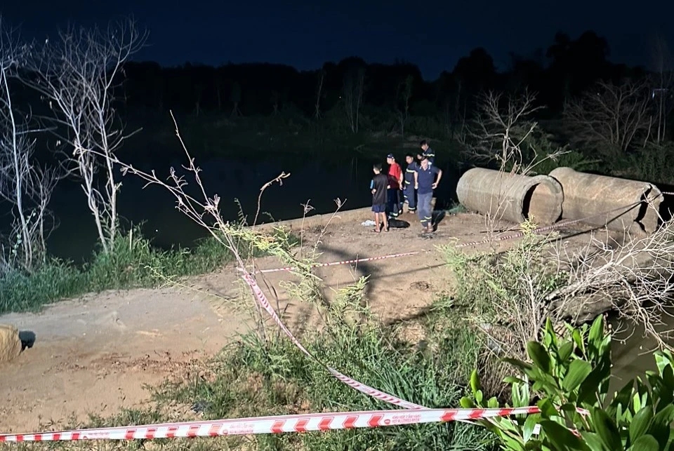 đuối nước (2).jpg