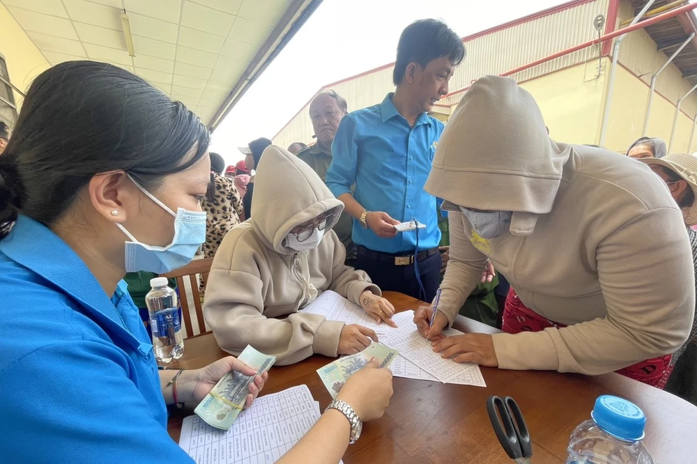 tiền hoàn thuế (2).jpg