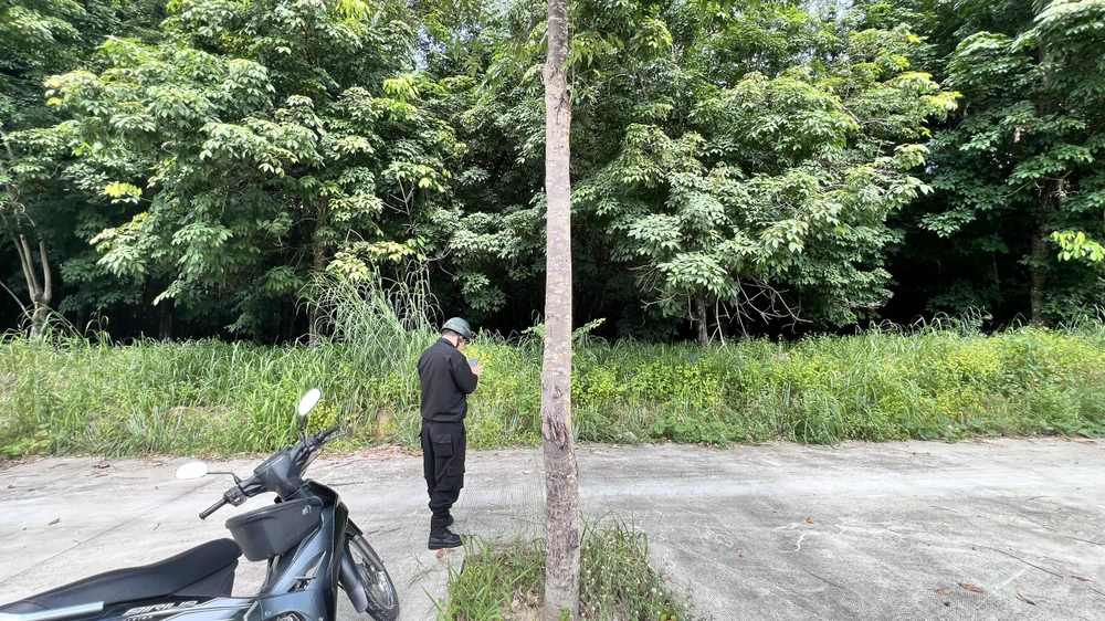 cô gái khỏa thân (6).jpg