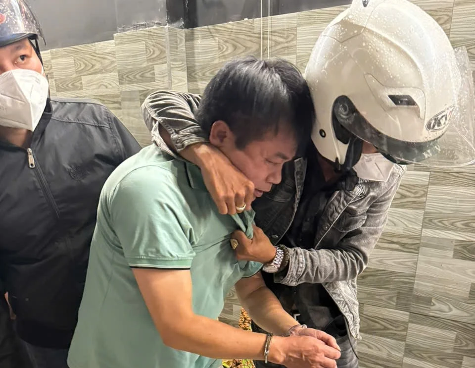 hình ảnh 'nóng' (2).jpg