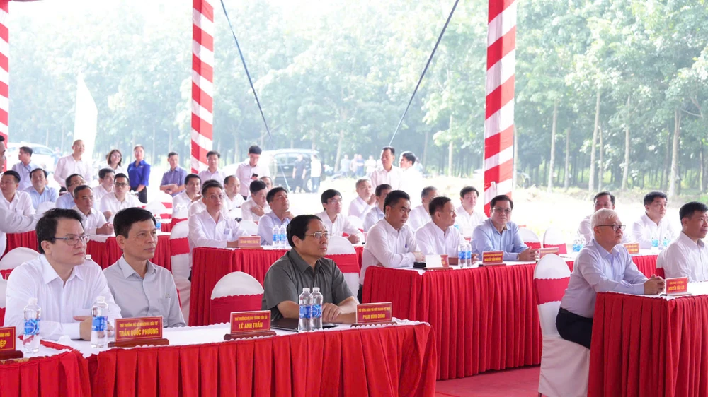 Thủ tướng Phạm Minh Chính (1).jpg