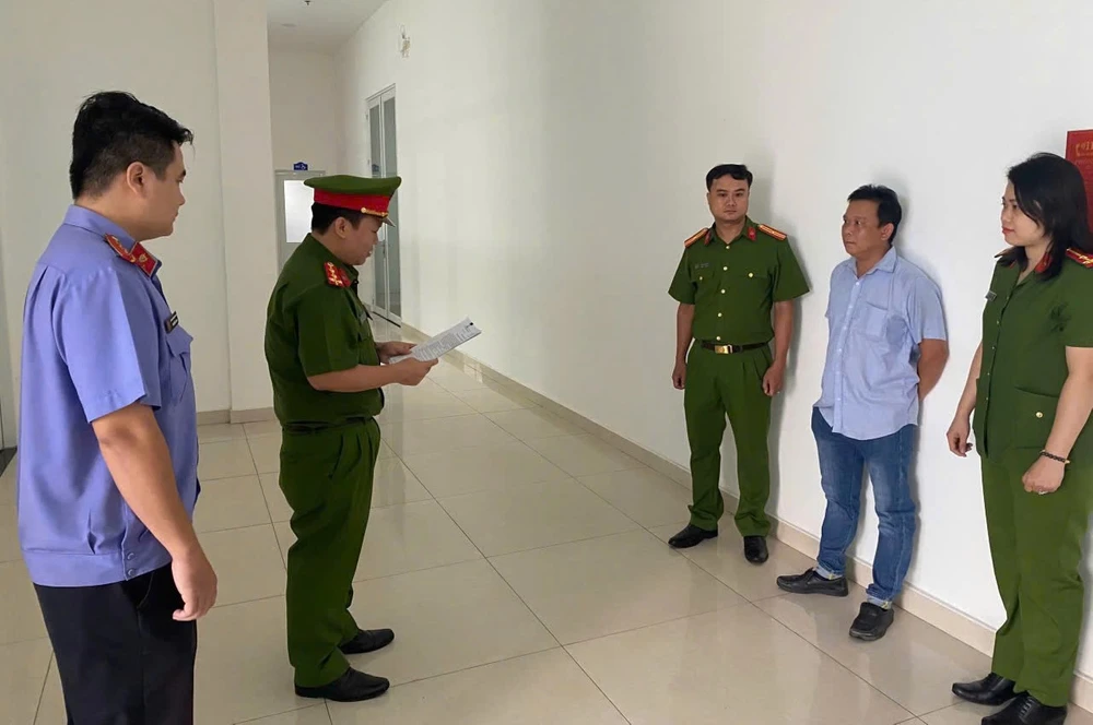 chôn lấp chất thải (3).jpg