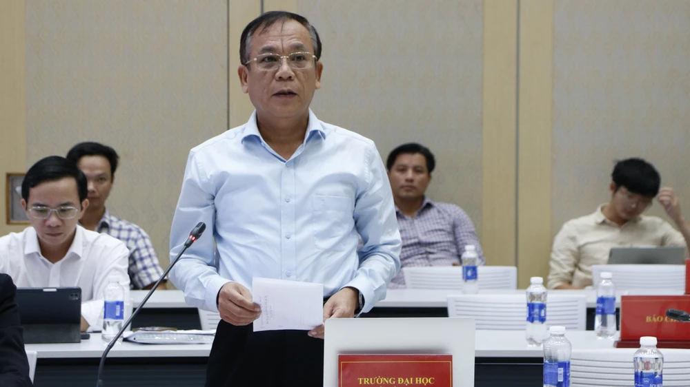 ĐH Thủ dầu một.JPG