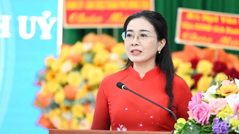 bí thư đồng xoài (1).jpg