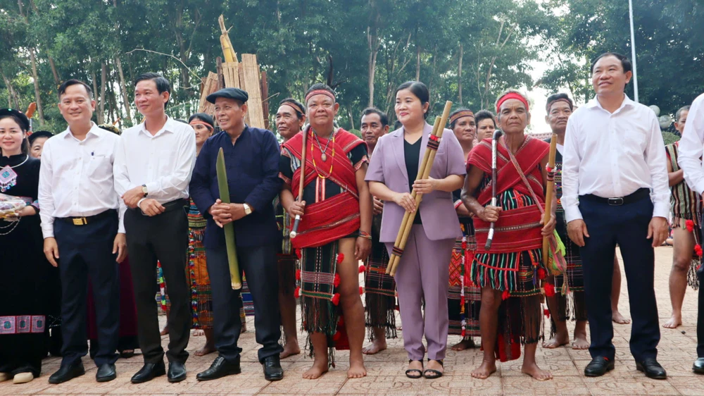 Kỉ lục Việt Nam (10).jpg