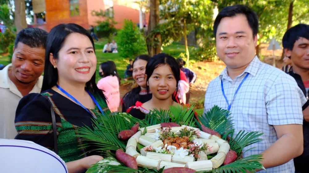 Kỉ lục Việt Nam (14).jpg