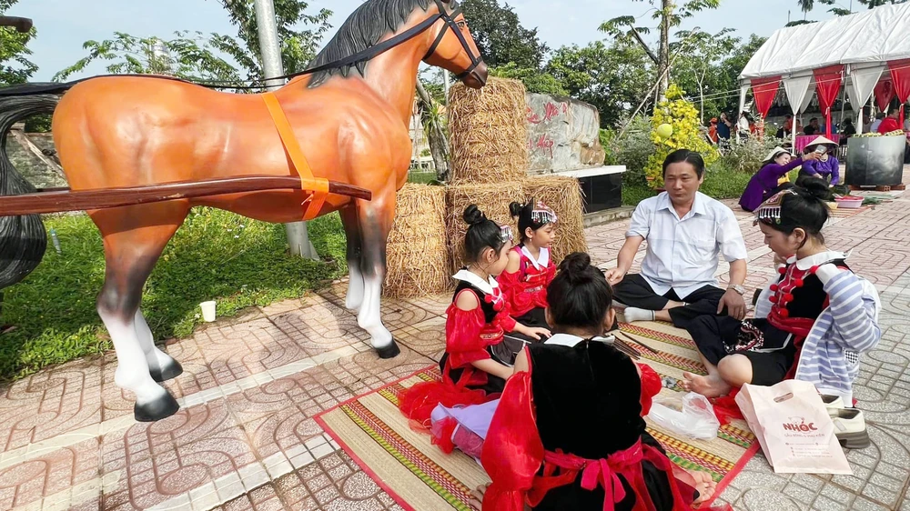 ngày hội Đại đoàn kết (11).jpg