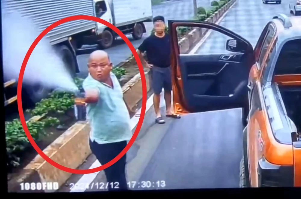 xe bán tải (2).jpg