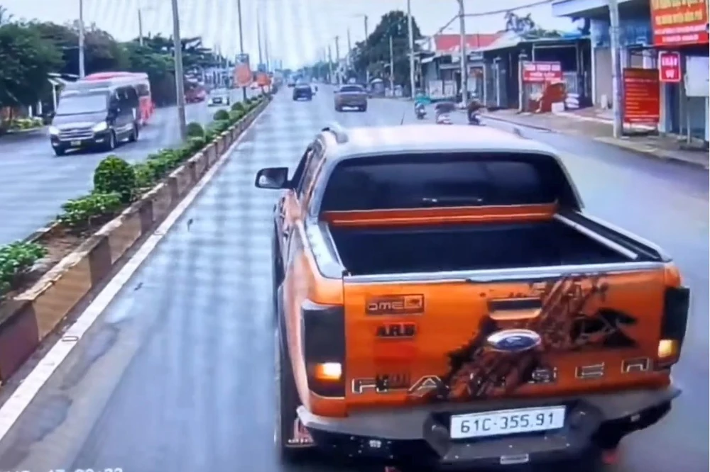 xe bán tải (3).jpg