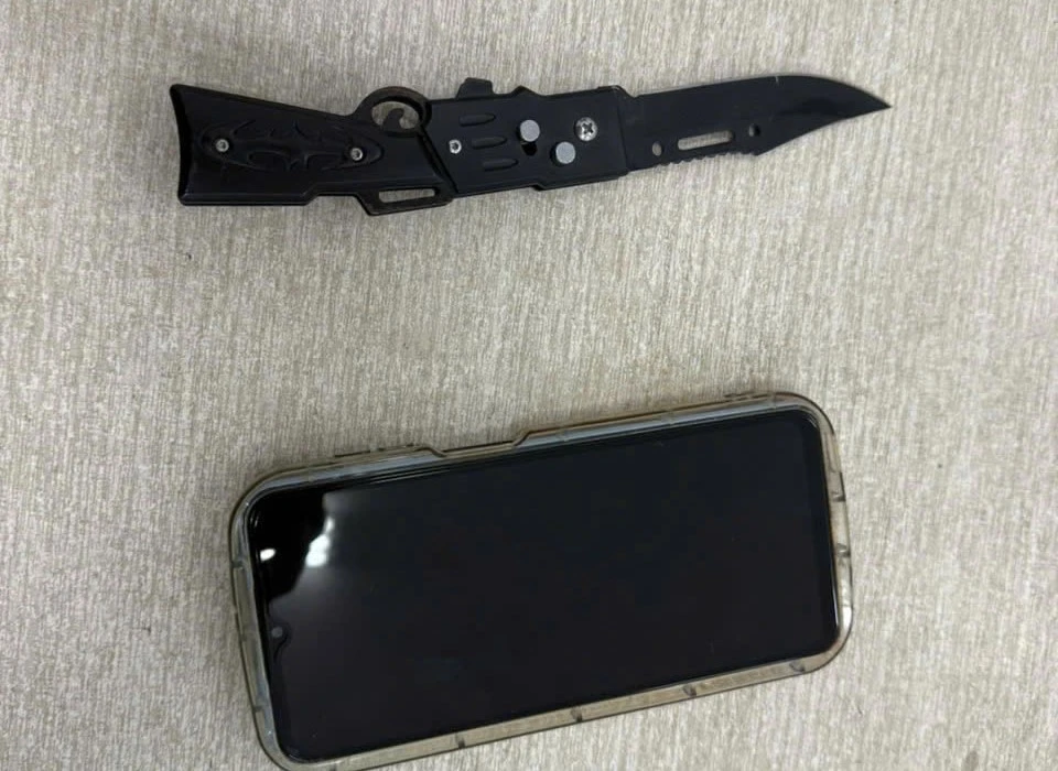 cướp điện thoại (2).jpg