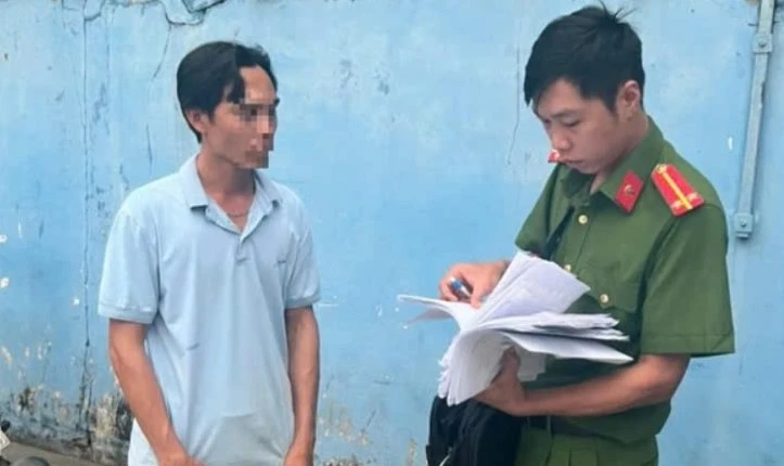 tài xế xe tải.jpg