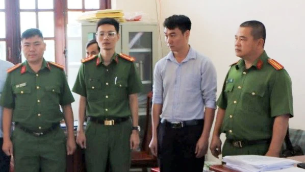 bị khởi tố (4).jpg