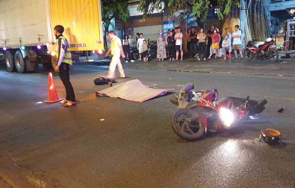 học lớp 7 (2).jpg