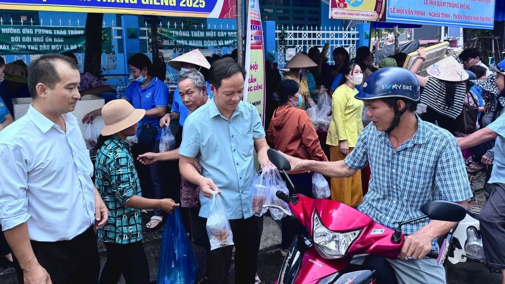 lễ hội miễn phí (1).jpg