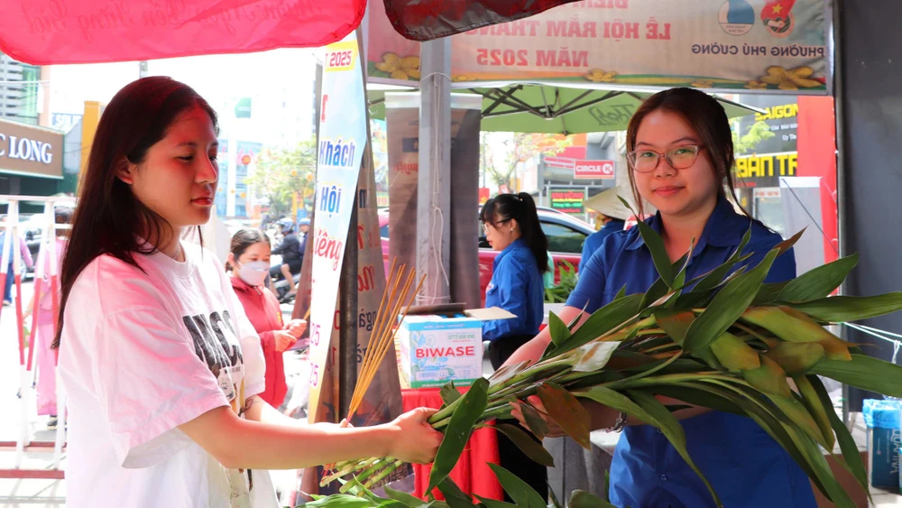 lễ hội miễn phí (11).jpg