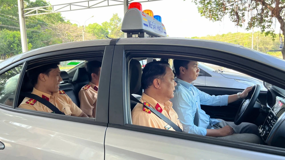 giấy phép lái xe (4).jpg