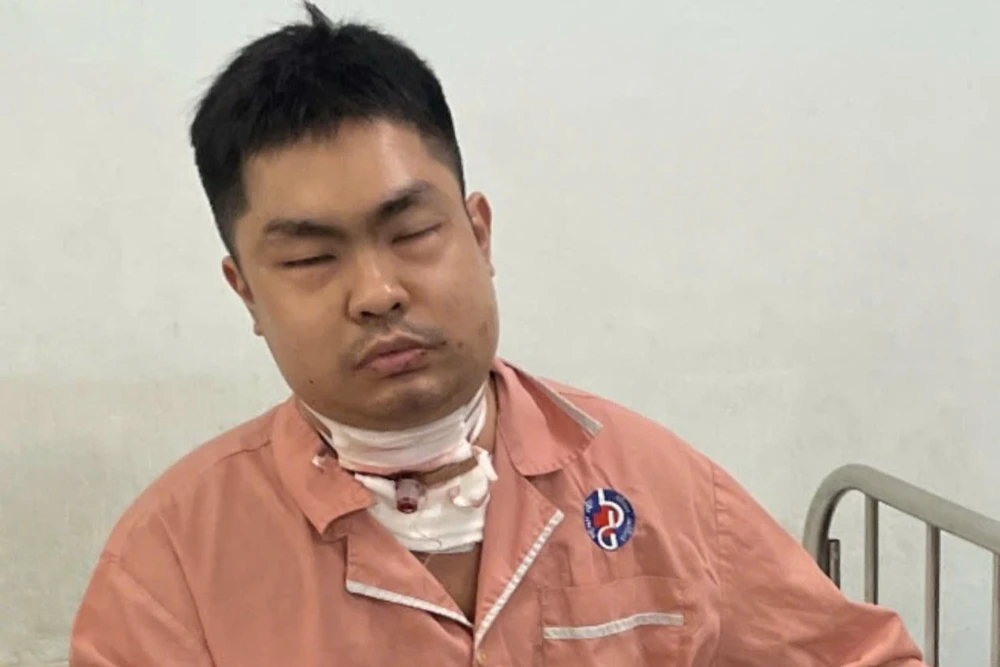 người tình trẻ (1).jpg