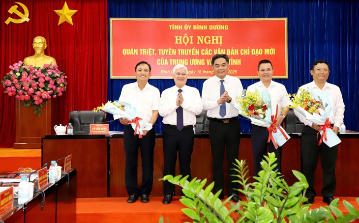 cán bộ chủ chốt (2).jpg