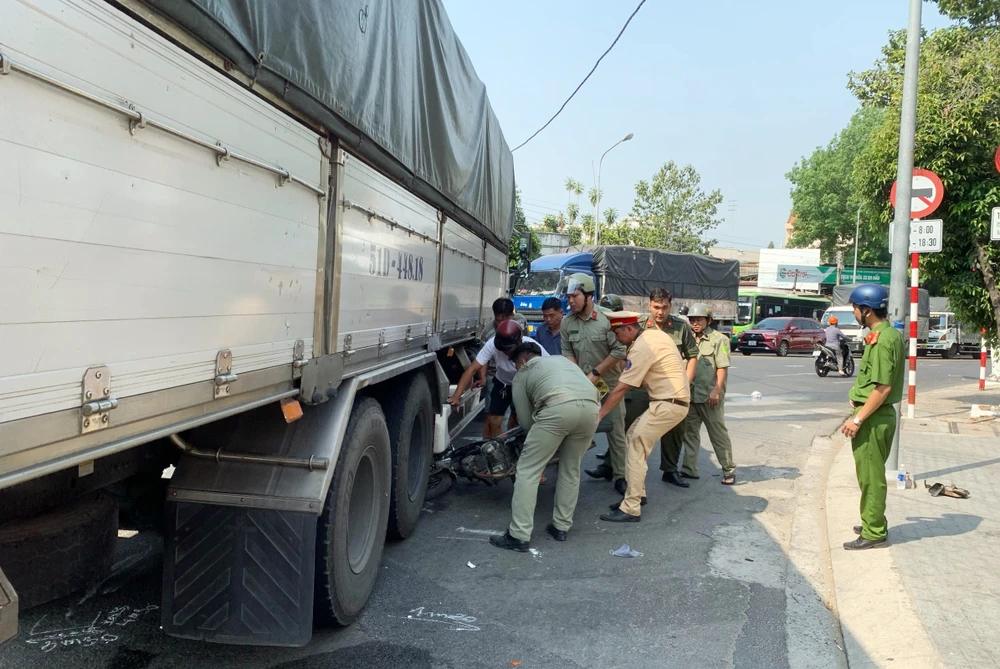 công an Bình Dương (1).jpg