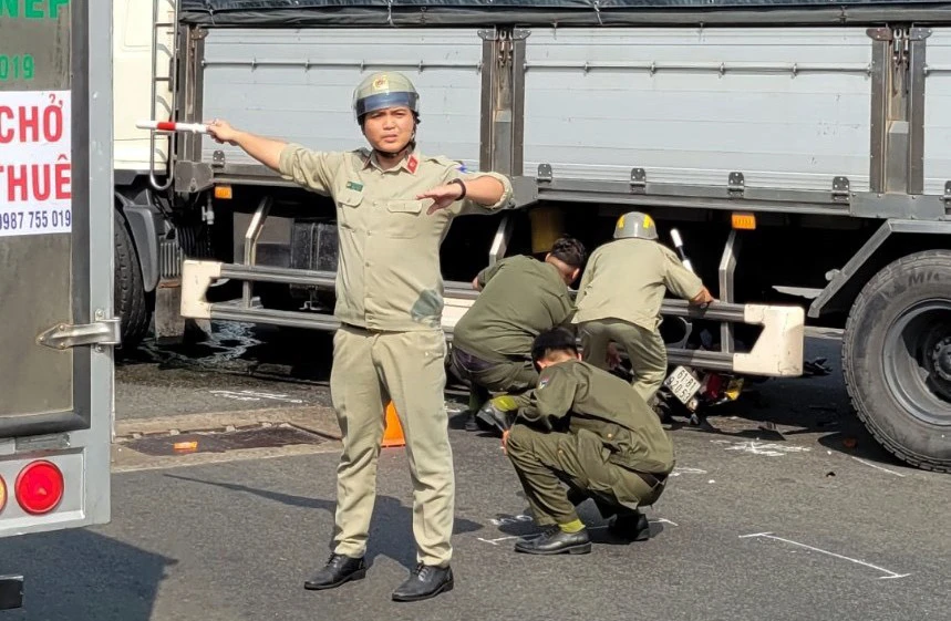 công an Bình Dương (3).jpg