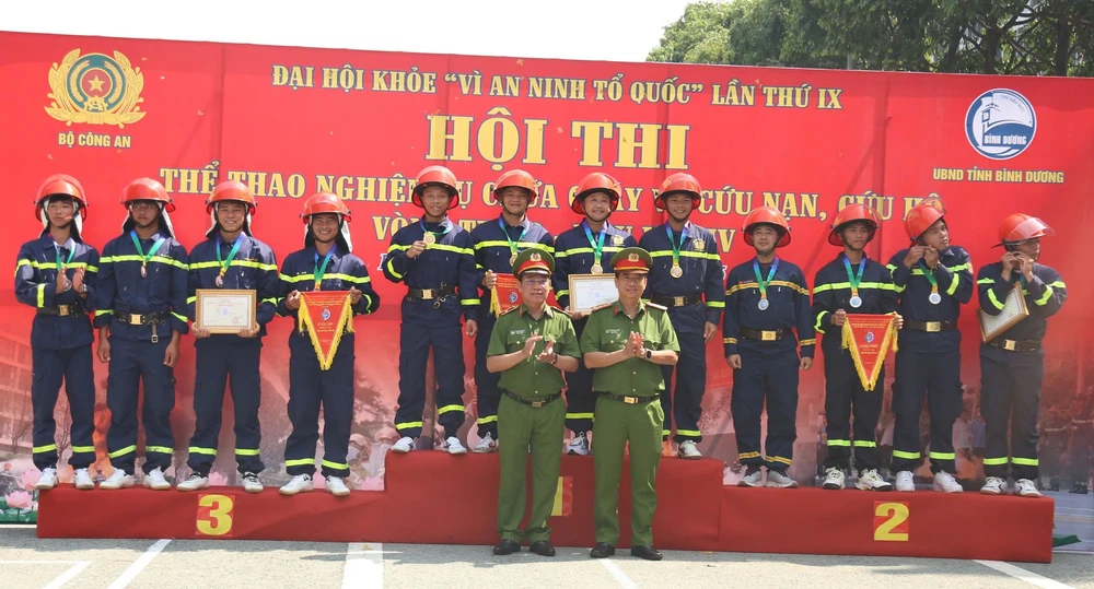 lực lượng PCCC (13).jpg