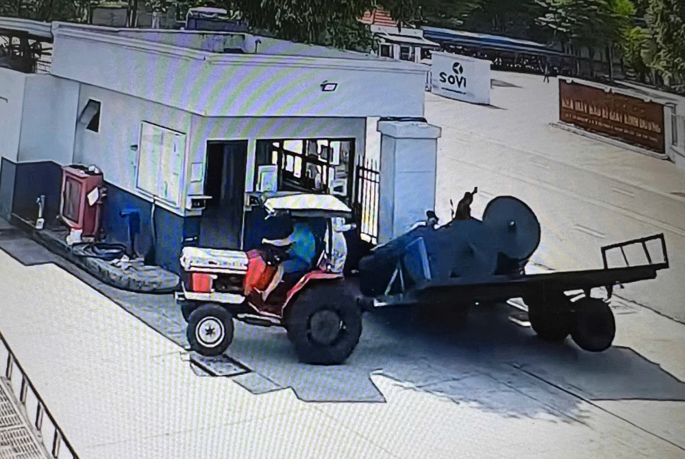 nhân viên bảo vệ (1).jpg