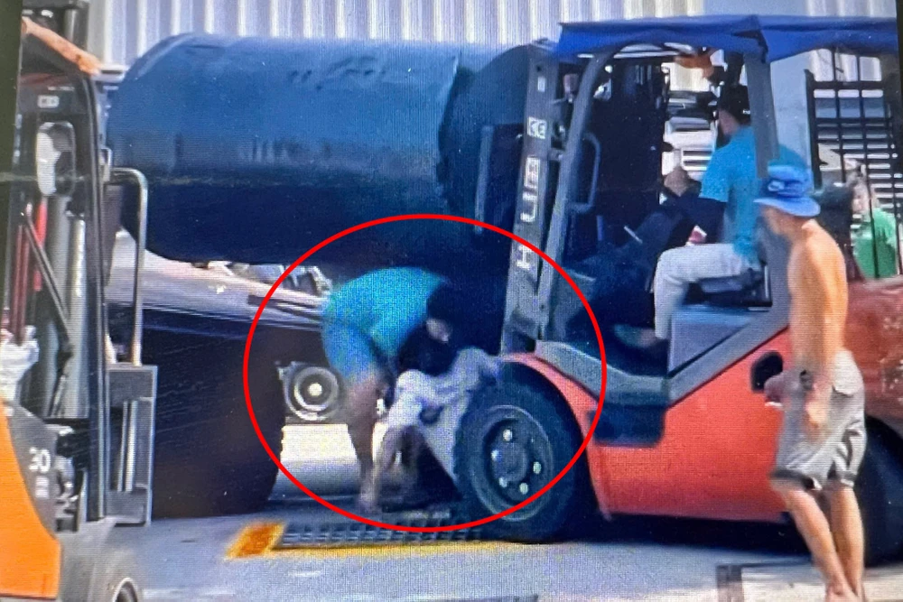 nhân viên bảo vệ (2).jpg