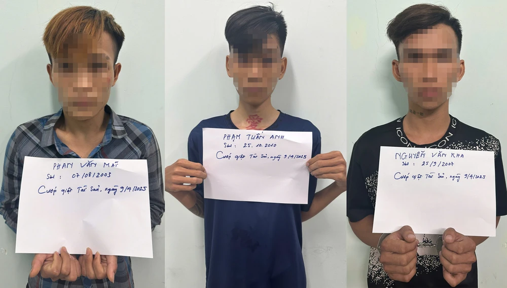 nhóm thanh thiếu niên