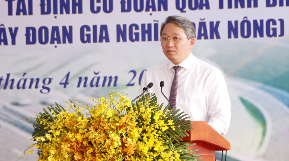 đường cao tốc.JPG