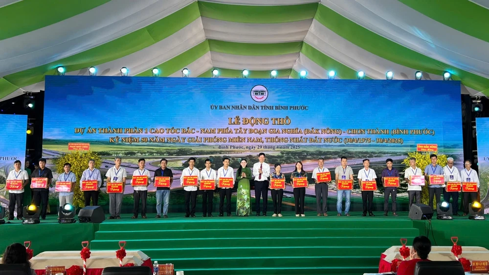 đường cao tốc (6).jpg