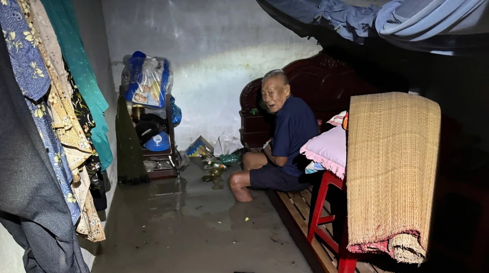 cơn mưa lớn (16).jpg