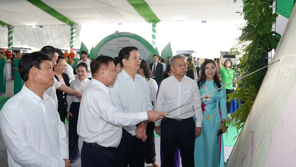 khu công nghiệp (1).jpg