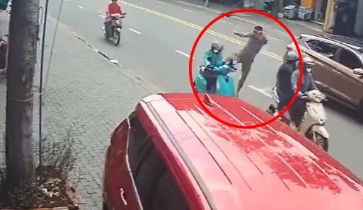 người đàn ông (1).jpg