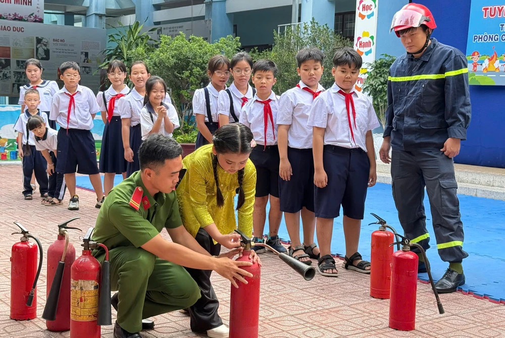 Báo chí và Công an (6).jpg