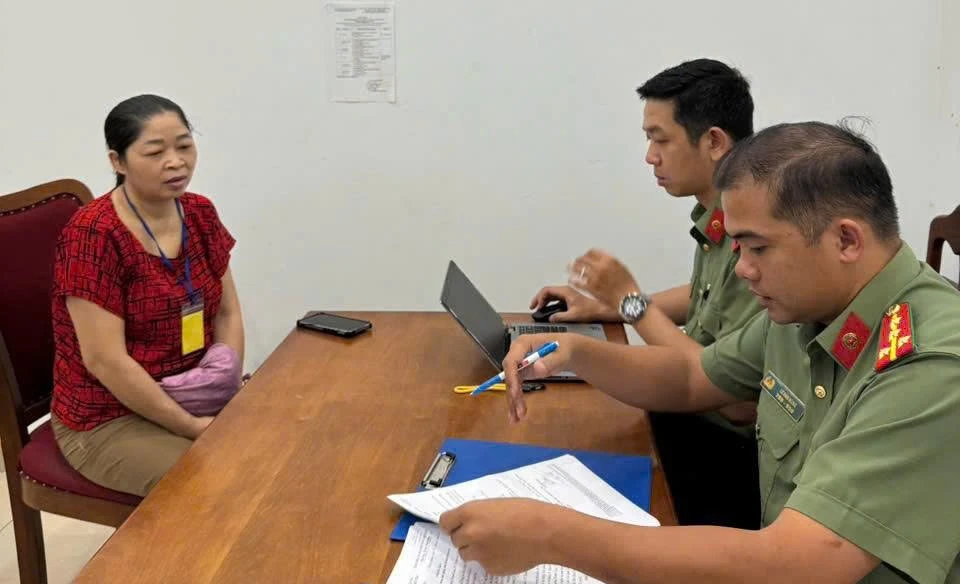 hóa đơn khống (2).jpg